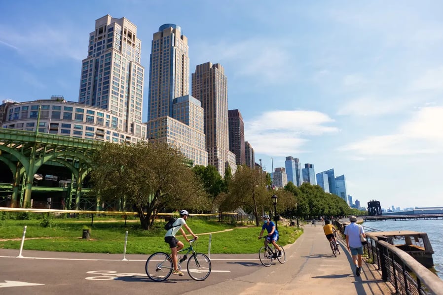 Riverside Park - Image by James Andrews1 / Shutterstock.com