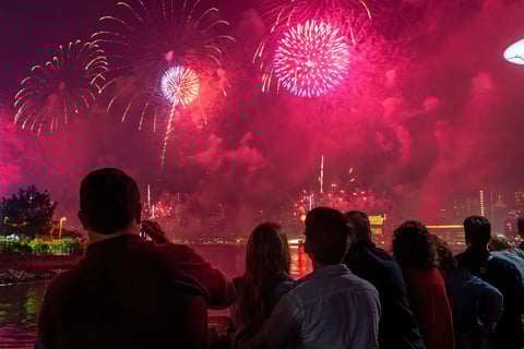 Fireworks in NYC - Image by Ron Adar / Shutterstock.com